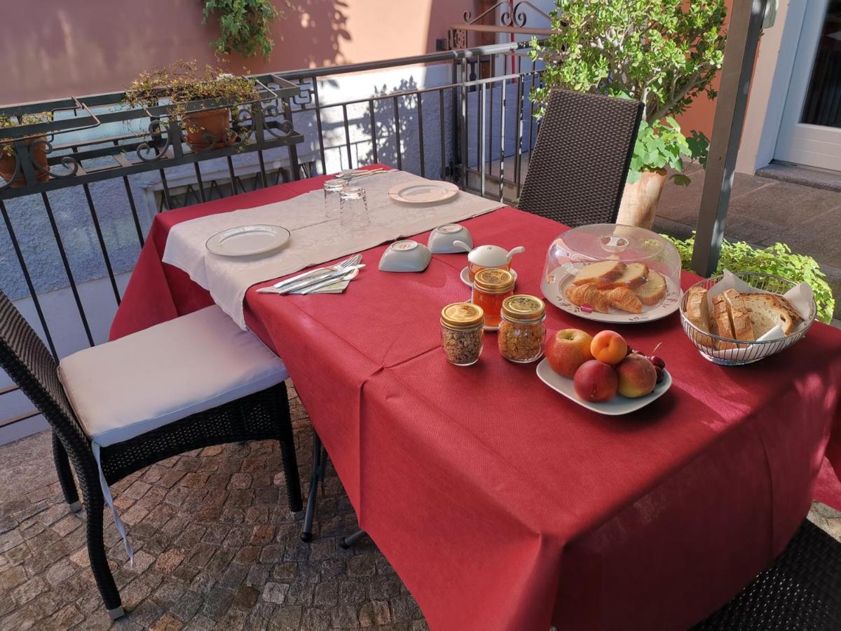B&B Villa Dei Pini Канобио Екстериор снимка