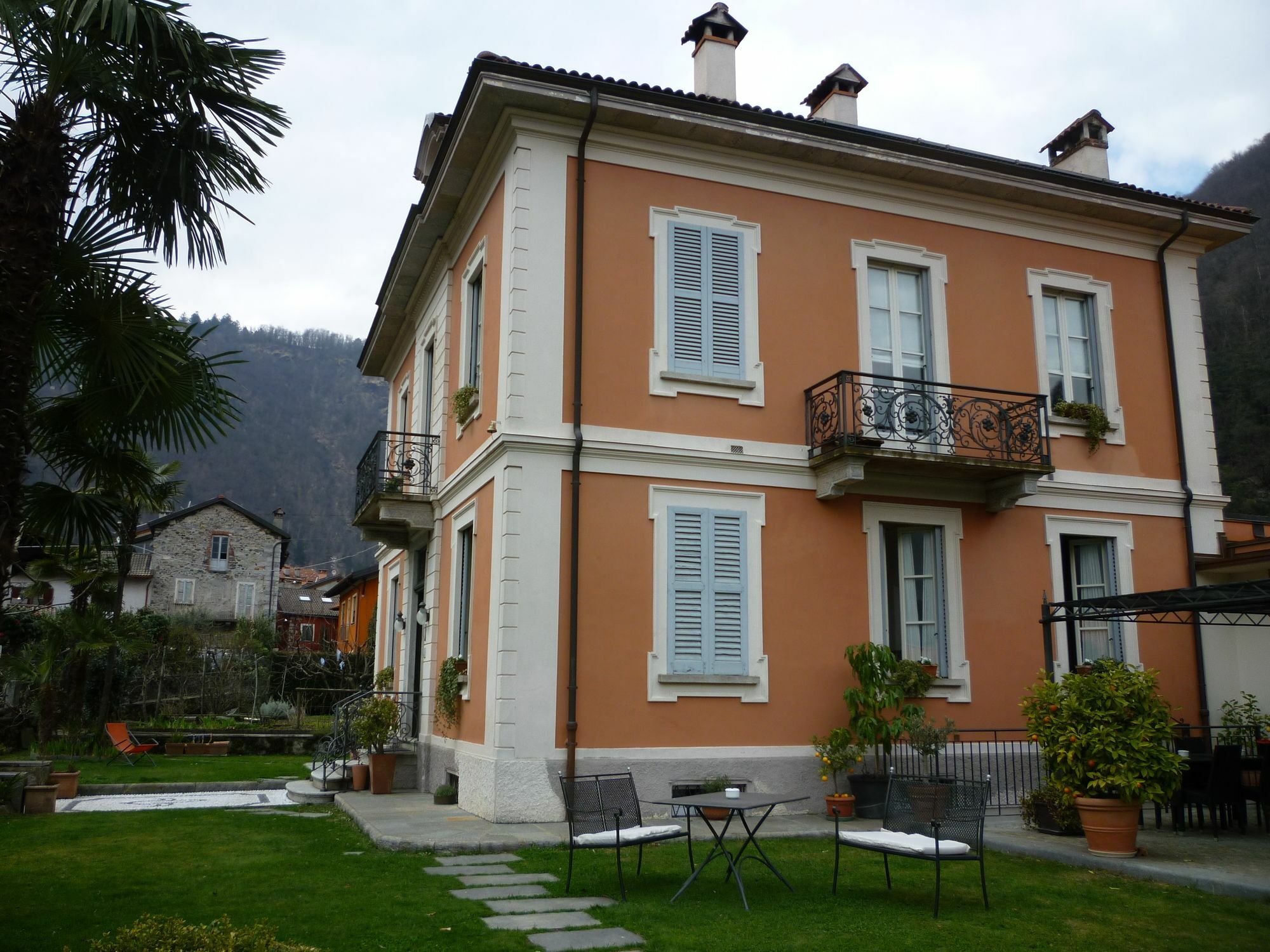 B&B Villa Dei Pini Канобио Екстериор снимка